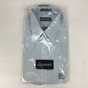 (NWOT) Luxurata, Blu Button down dress shirt